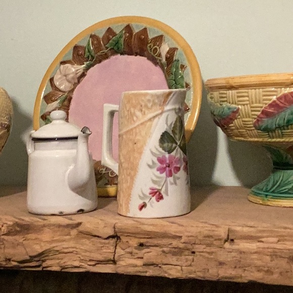 Shabby chic vintage small floral pitcher - Picture 2 of 8